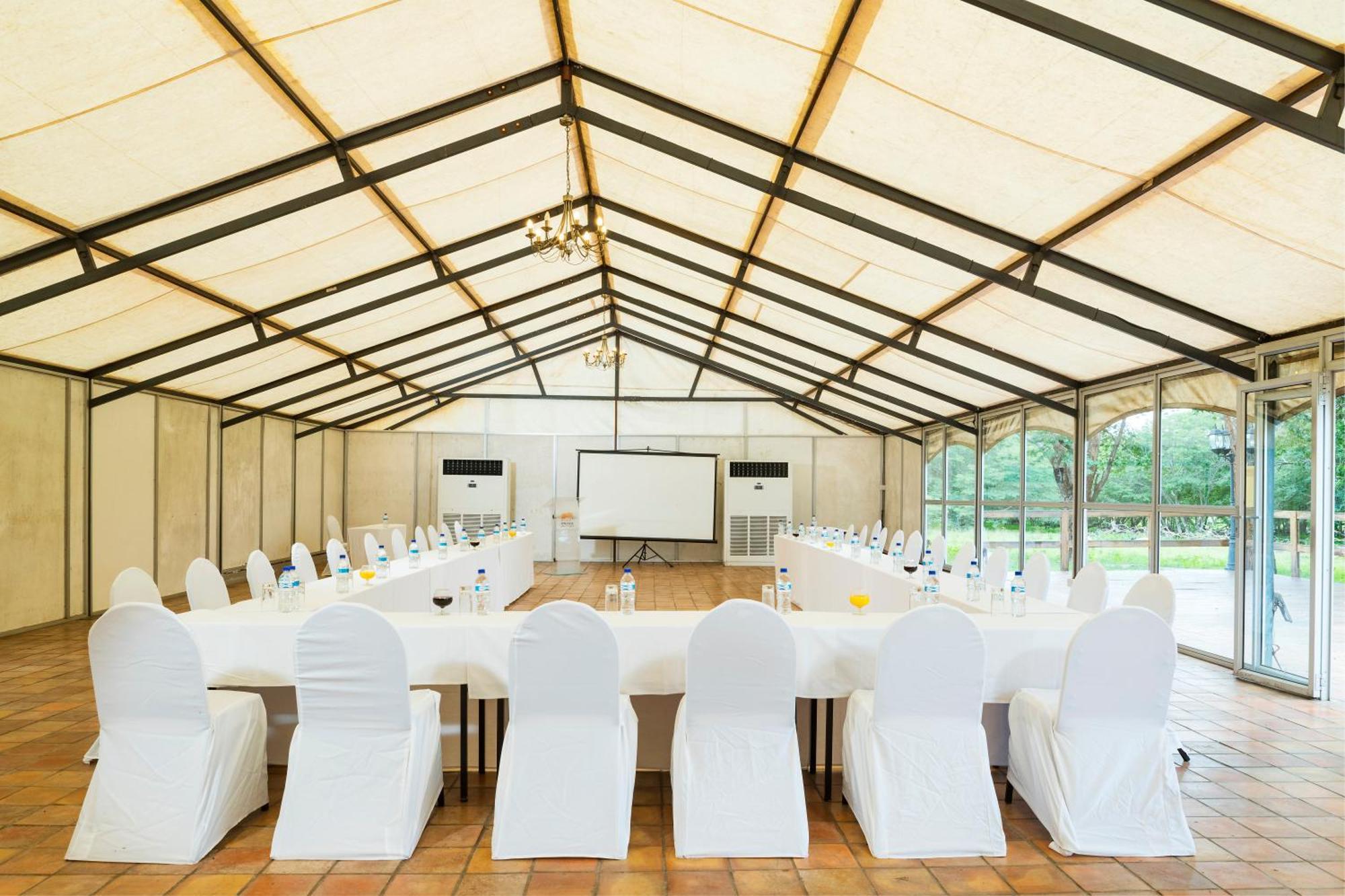 Hwange Safari Lodge Dete Екстер'єр фото