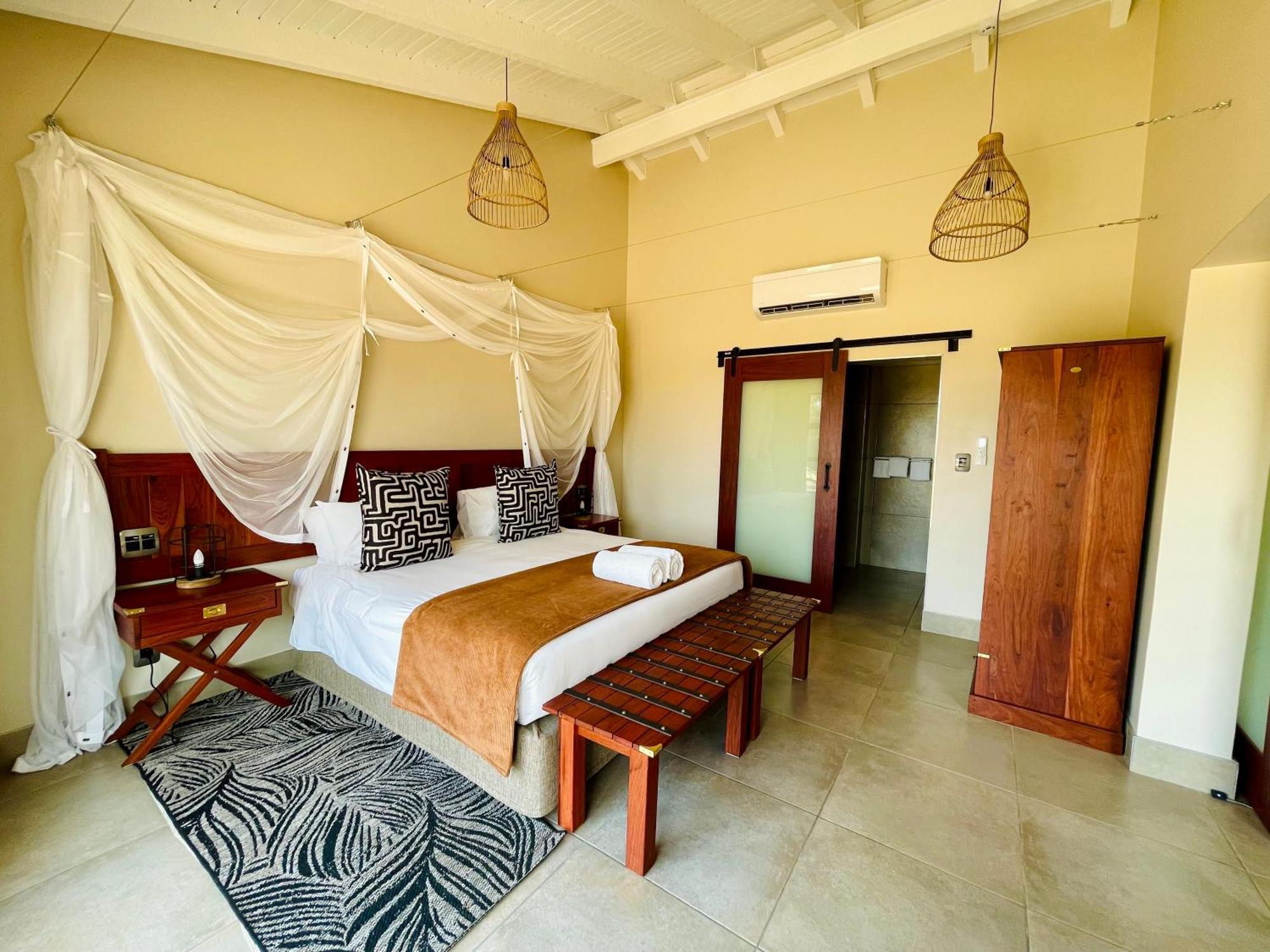 Hwange Safari Lodge Dete Екстер'єр фото